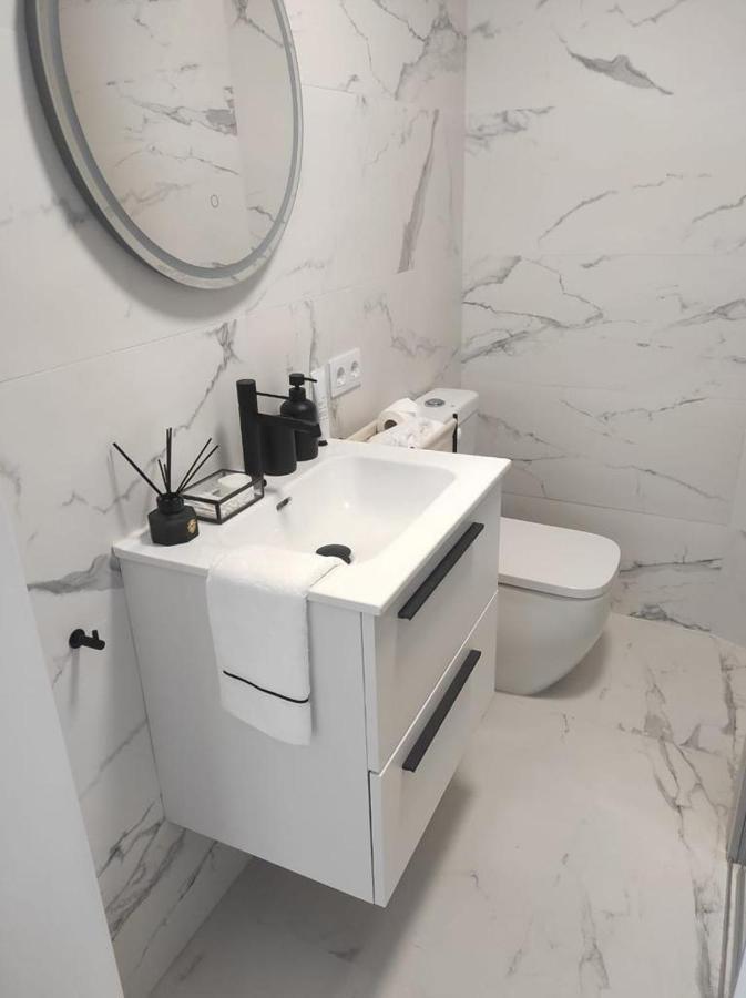 Penthouse Las Americas First Line De Lux أرونا المظهر الخارجي الصورة