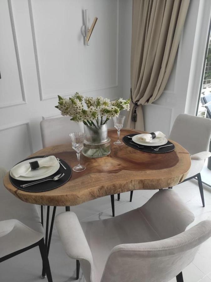 Penthouse Las Americas First Line De Lux أرونا المظهر الخارجي الصورة